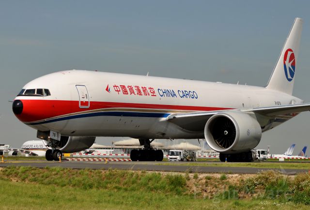 Boeing 777 (B-2076) - China Cargo