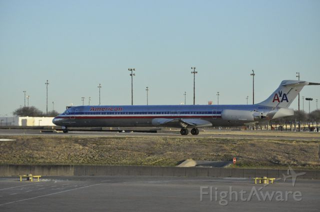 McDonnell Douglas MD-80 (N9619V)