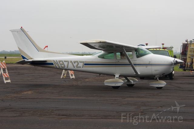 Cessna Skyhawk (N97127)