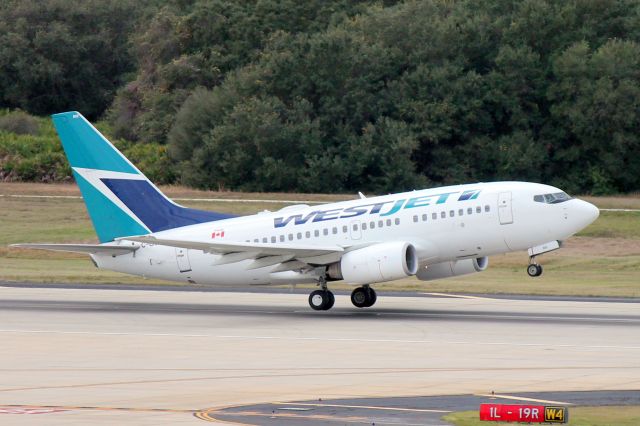 BOEING 737-600 (C-GWSB) - WestJet Flight 1245 (C-GWSB) departs Tampa International Airport enroute to Toronto-Pearson International Airport