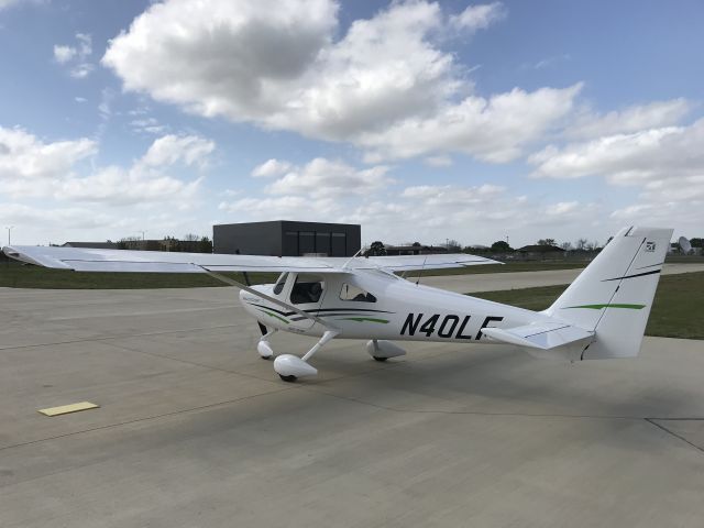 Cessna Skycatcher (N40LF)