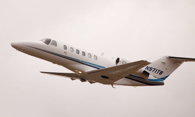 Cessna Citation CJ2+ (RLI971) - One of RELIANT AIRs Citation CJ2. RELIANT AIR has the lowest fuel price on the Danbury (KDXR) airport.