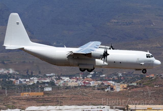 Lockheed C-130 Hercules (P4-LAE)