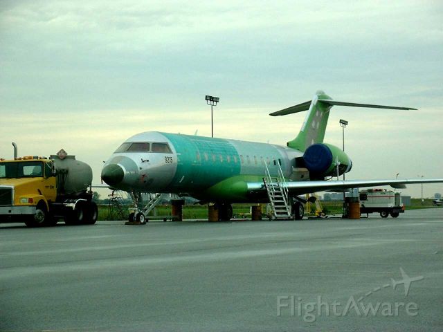 Bombardier Global Express — - green Global Express 5000(Bombardier BD-700-1A10)