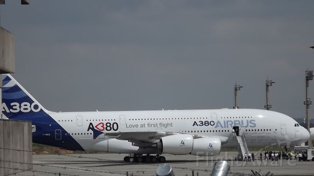 Airbus A380-800 — - A380 em visita à São Paulo - A380 in Sao Paulo Brazil