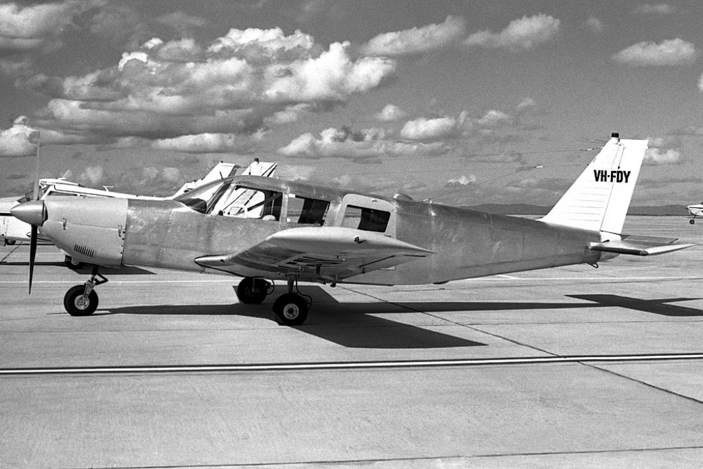 Piper Saratoga (VH-FDY) - PIPER PA-32-260 CHEROKEE - REG VH-FDY (CN 32-258) - ESSENDON MELBOURNE VIC. AUSTRALIA - YMEN (7/6/1972)