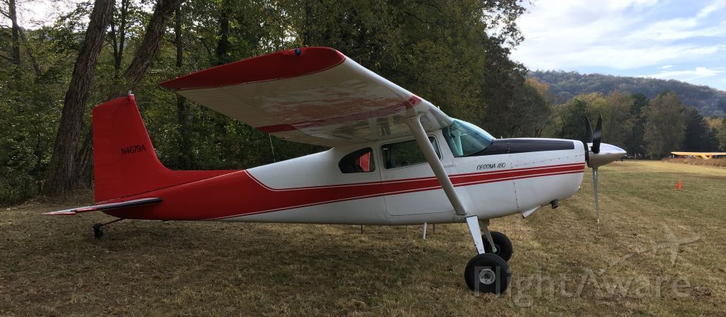 Cessna Skywagon 180 (N4679A)