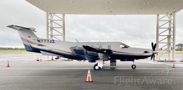 Pilatus PC-12 (N777JZ)