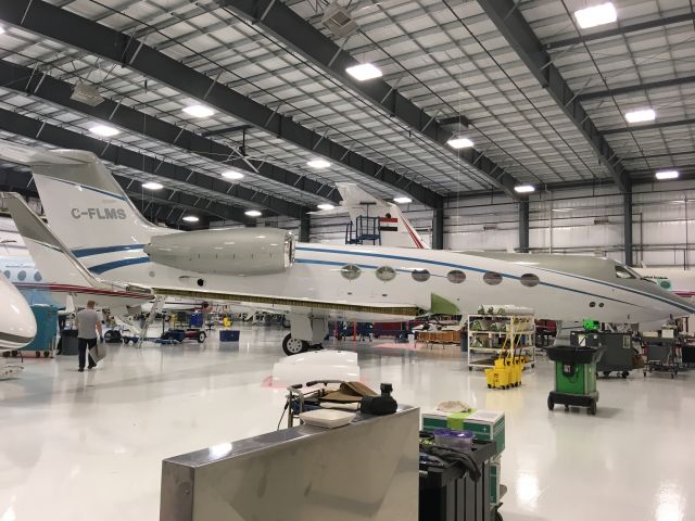 IAI Gulfstream G200 (C-FLMS) - The GIV SP fresh out of paint. 
