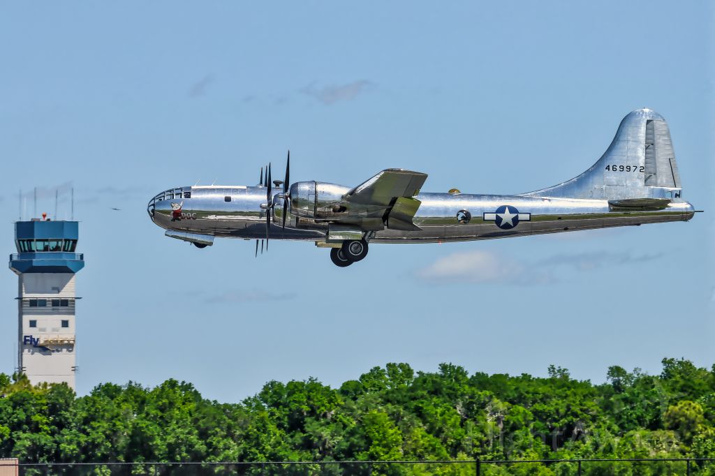 Boeing B-29 Superfortress — - DOC @ Sun N Fun 22'