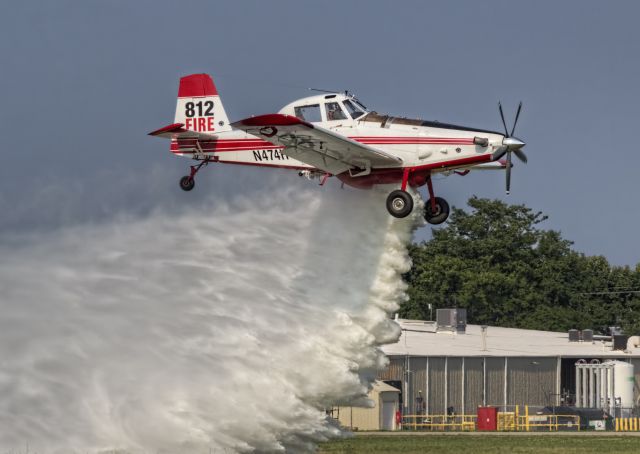 N474H — - An Air Tractor AT-802 demonstrating a water drop at AirVenture 2019 in Oshkosh, Wisconsin.