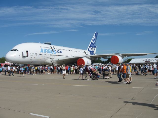 Airbus A380-800 (F-WWDD) - Massive line waiting for a tour of the A380 the day after it landed at Oshkosh.  The line was 3 hours long.