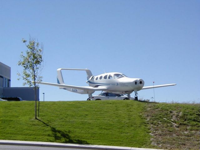 Adam A-500 (N309A) - Adam Aircraft A500 on display outside the plant in Centennial, Colorado.
