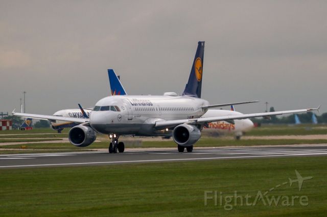 Airbus A319 (D-AIBA) - LH2505 departing to Munich on the first flight of the day after an overnight stay at Manchester