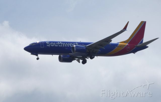 Boeing 737 MAX 8 (N8710M) - On final is this Southwest Airlines Boeing 737 Max 8 in the Summer of 2018.