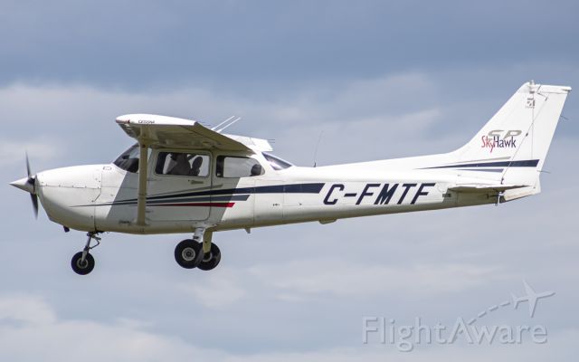Cessna Skyhawk (C-FMTF)