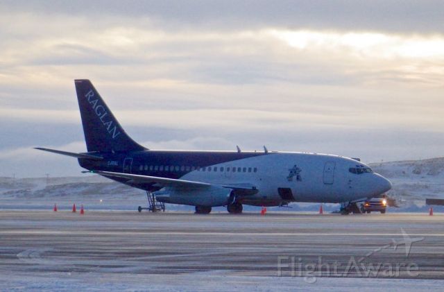 Boeing 737-200 (C-FFAL) - Cold day in Iqaluit, Nunavut. It was a nice surprise to see this plane today.br /Temperature:br /-18.6°Cbr /Dewpoint:br /-21.8°Cbr /Humidity:br /76%br /Wind:br /NW 35 km/hbr /Wind Chill:br /-32
