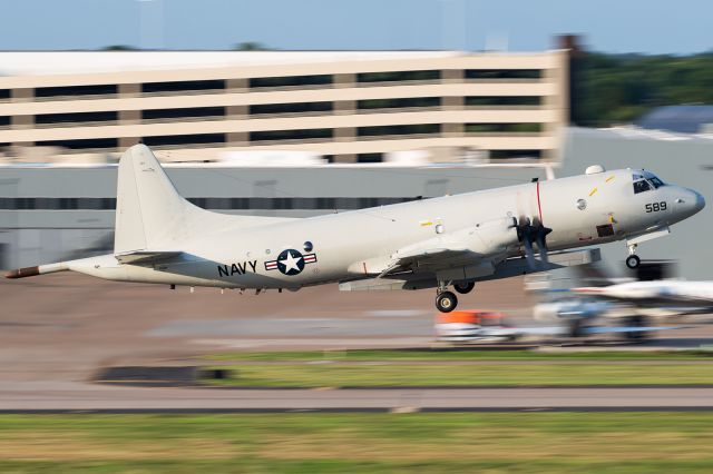 Lockheed P-3 Orion (16-1589) - 161589 departing Dallas Love Field last night for a night time sortie in parts south..