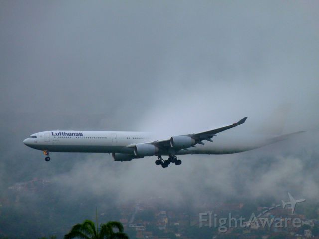 Airbus A340-600 —