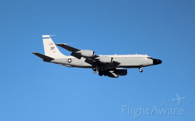 Boeing RC-135 (62-4127) - 010713 Rivet Joint on final at Offutt AFB, unknown variant