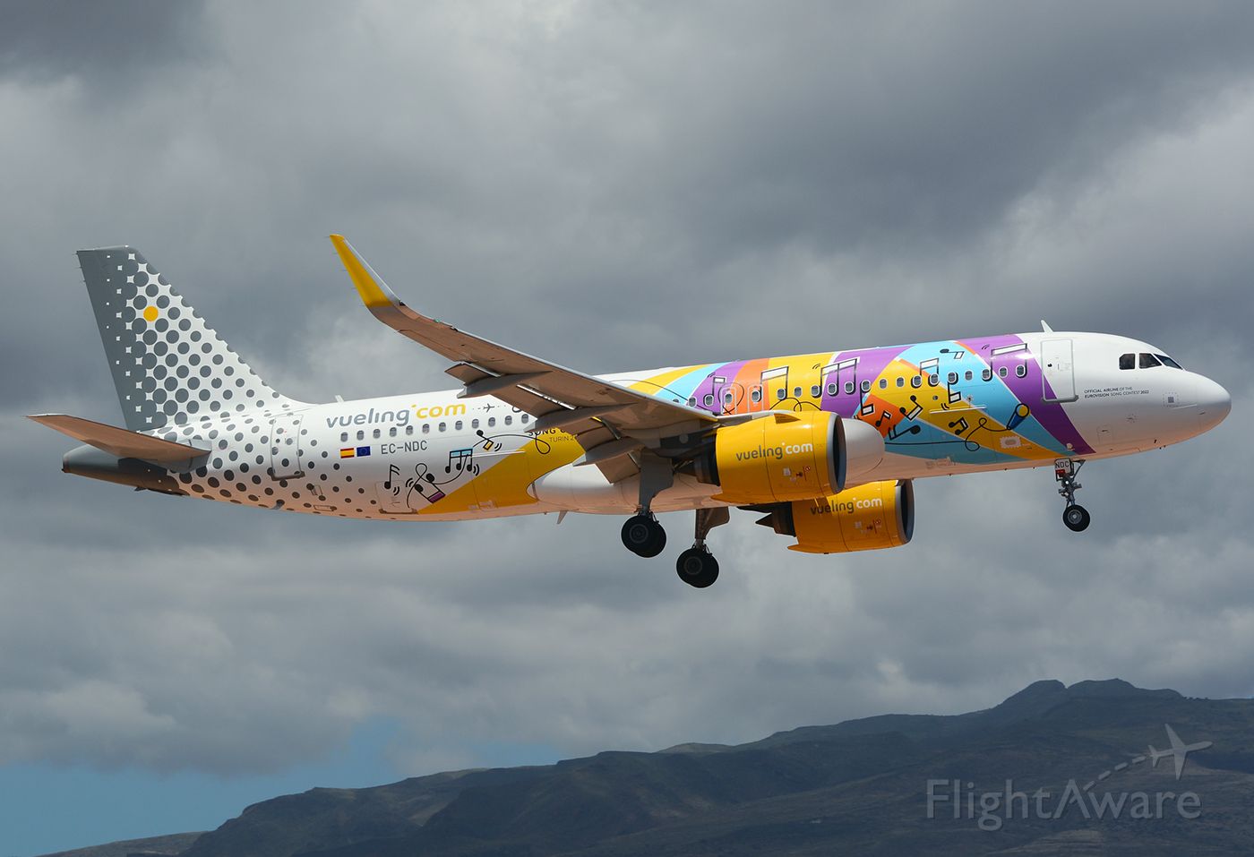 Airbus A320neo (EC-NDC) - New special livery of Vueling "Eurovision 2022".