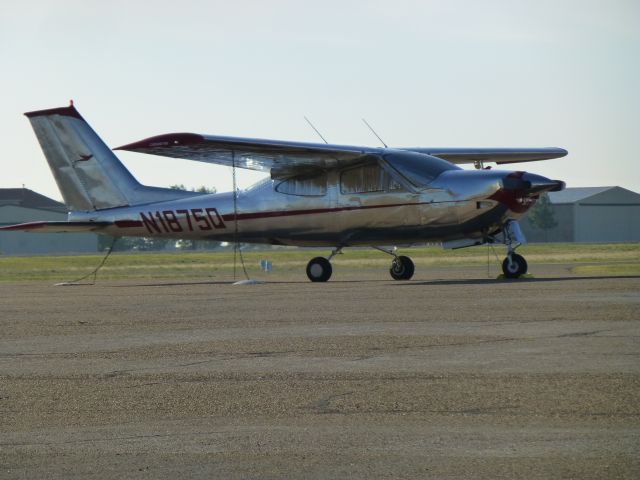 Cessna Cardinal (N1875Q)