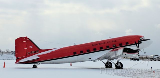 Douglas DC-3 (C-FBKB)