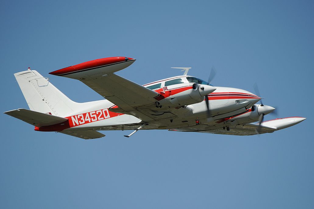 Cessna Executive Skyknight (N3452Q)