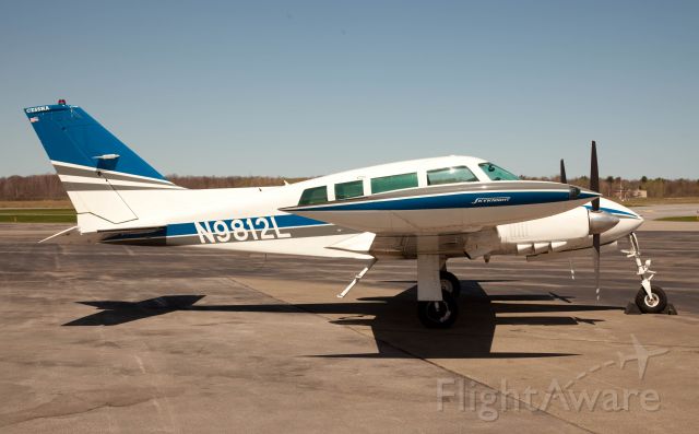 Cessna Executive Skyknight (N9812L) - Beautiful aircraft!
