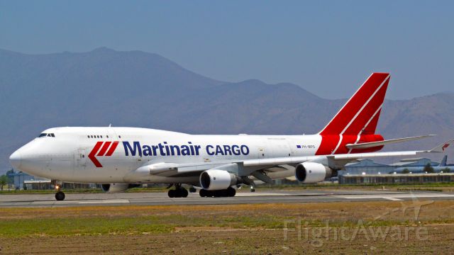 Boeing 747-400 (PH-MPS) - PH-MPS 747-400F DE Martinair cargo visitando SANTIAGO DE CHILE.br /FOTO SPOTTER JULIO VILLARROEL MAUNAbr /AEROPUERTO INTERNACIONAL ARTURO MERINO BENITEZ, SANTIAGO DE CHILE