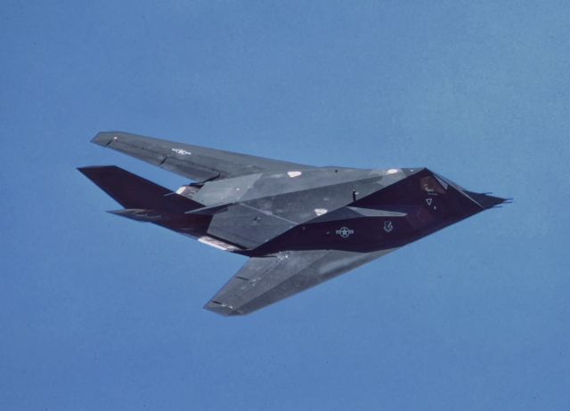 Lockheed Nighthawk (82-0800) - Fly Over Pax River
