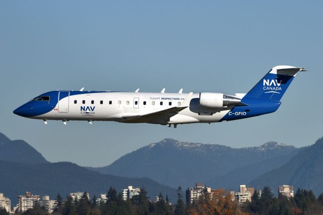 Canadair Regional Jet CRJ-200 (C-GFIO)