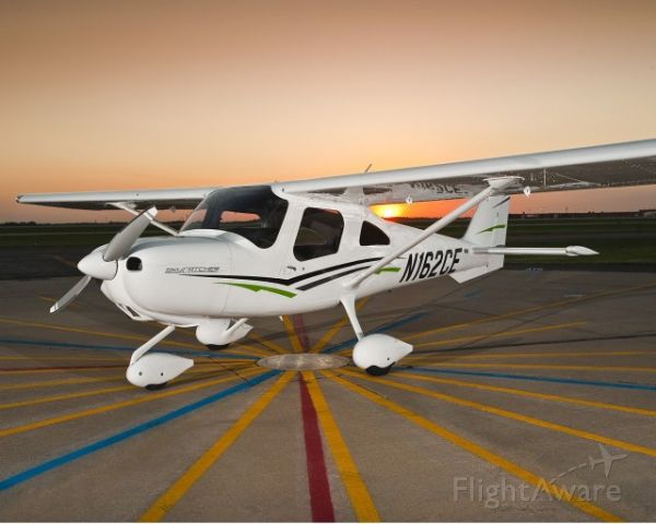 Cessna Skycatcher (N162CE)