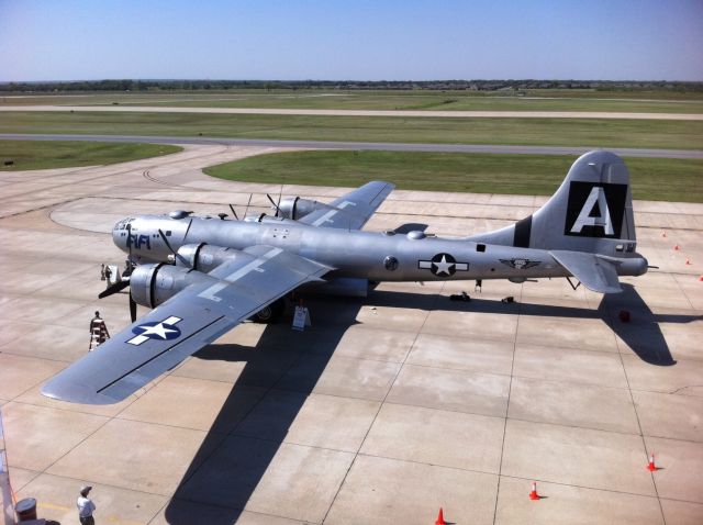 Boeing B-29 Superfortress — - FIFI
