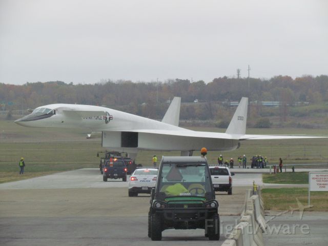 N20001 — - Move of the XB-70 Valkyrie to the forth hanger at the museum  