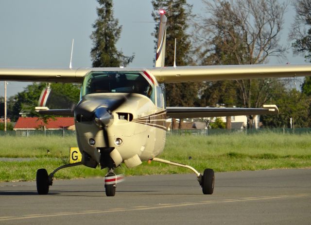 Cessna Centurion (N6431N) - Cessna 210 visting from Placerville, CA.