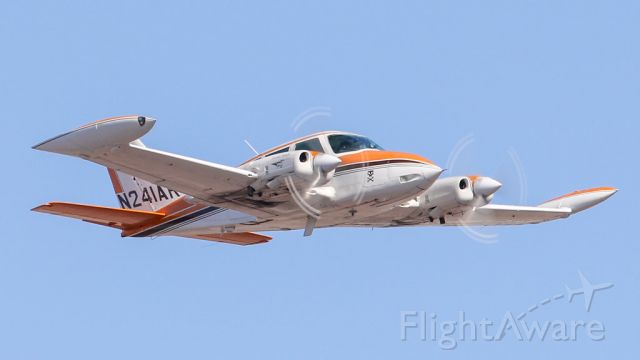 Cessna Executive Skyknight (N241AR)
