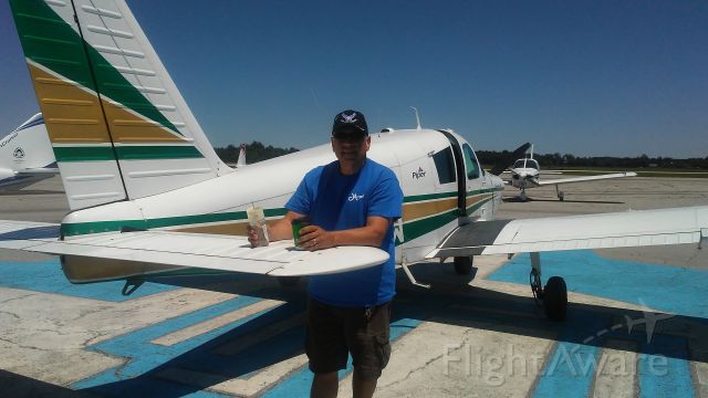 Piper Cherokee (N6068W) - Great Flyin at Zanesville, OH!