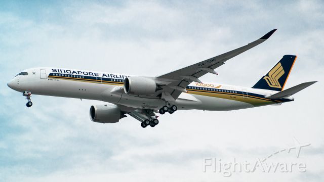 Airbus A350-900 (9V-SMF) - Singapore AIrlines A359 on delivery as the 10,000th Airbus Aircraft