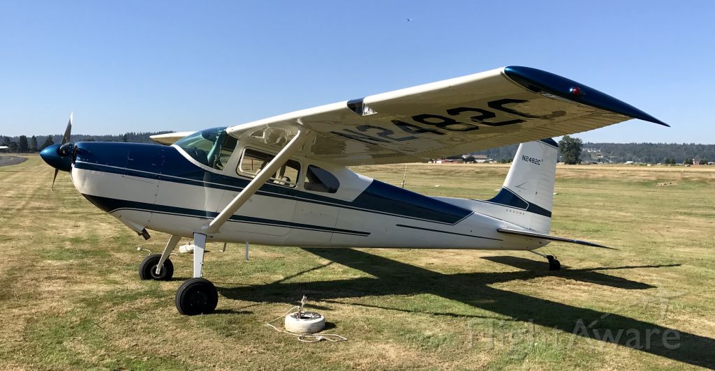 Cessna Skywagon 180 (N2482C)