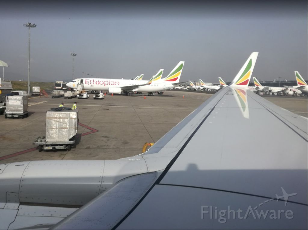 Boeing 737-800 (ET-AOA) - Leaving the capital of Addis Ababa for Mekele during a busy morning of operations for ET at their hub