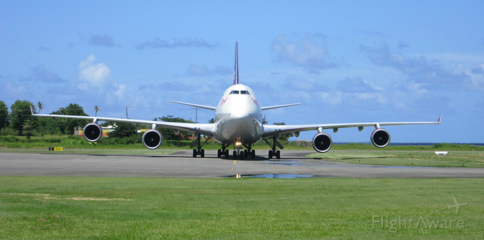Boeing 747-400 (G-VXLG)