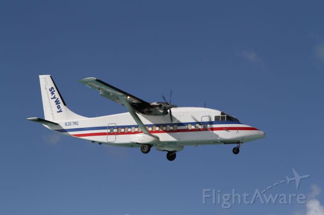 Short SD3-60 (N367MQ) - Skyvan about to touch down in St Maarten