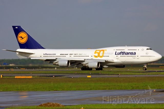 Boeing 747-400 (D-ABVH)