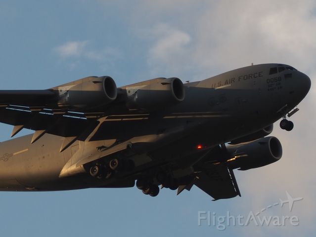 Boeing Globemaster III (98-0058) - C17 Slow flight fly by demonstration, Historic Aviation Airshow, July 2, 2021.  Tyler, Texas
