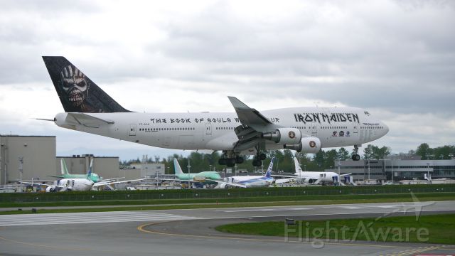 Boeing 747-400 (TF-AAK) - ABD666 ED FORCE ONE on final to Rwy 16R on 4/12/16. (ln 1325 / cn 32868). Iron Maiden made a short visit to the Boeing facility.