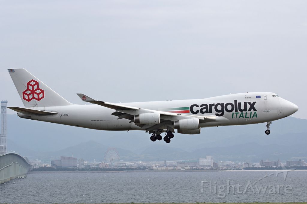 Boeing 747-400 (LX-YCV) - Cargolux Italia
