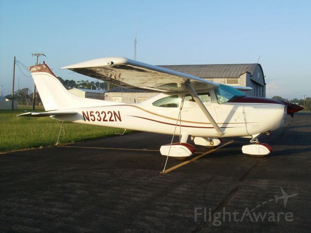 Cessna Skylane (N5322N) - Fish Spotter for Omega Protien
