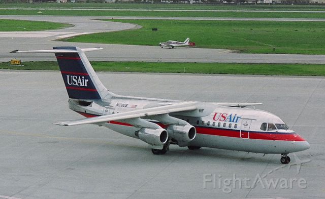 British Aerospace BAe-146-200 (N178US) - KSJC - Early 90s ex PSA - now US Air BAe-146 arriving at San Jose terminal Abr /br /Serial number 2040 LN:40 br /Type Bae 146-200 br /First flight date 18/07/1985