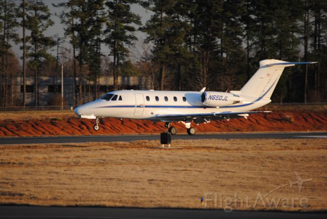 Cessna Citation III (N650JL) - Landing at Rock Hill - York County/Bryant Field